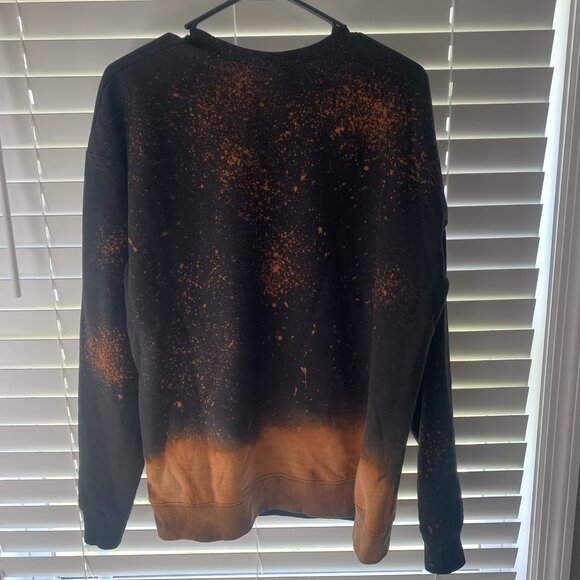 Yellowstone Sweatshirt - Picture 6 of 7
